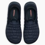 Merrell Hut Moc Mujer Triple Negro - Imagen 4